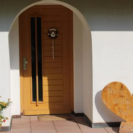 Ewald Siller شقة *