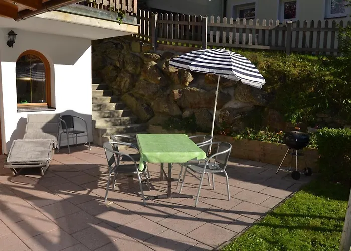 埃瓦尔德席勒公寓 *